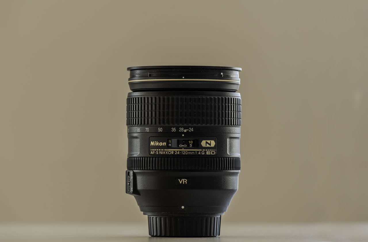 Nikon 24-120mm F4 lens at 24mm Infinity Focus