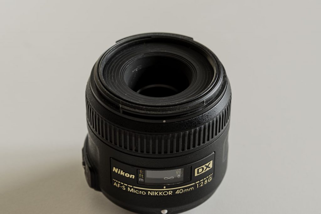 Nikon 40mm DX f2.8 D MAcro lens at 40mm Close Focus