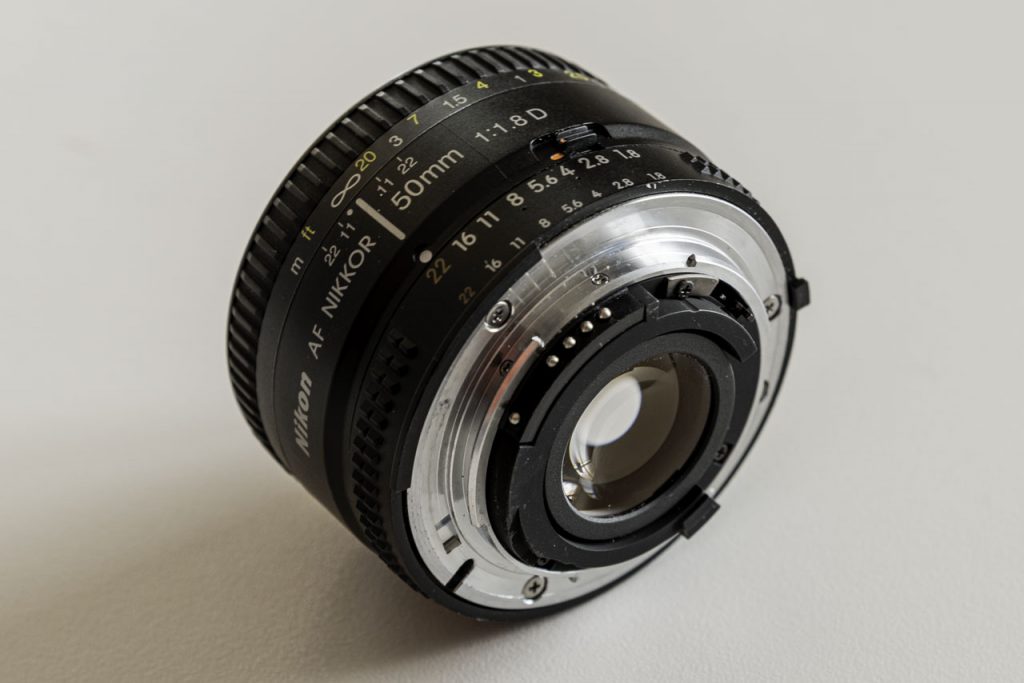 Nikon 50mm f1.8 D lens at 50mm Close Focus 02